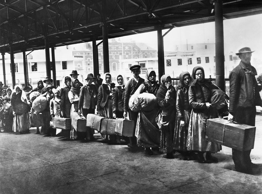 Arrivée des émigrants à Ellis islands (New York)